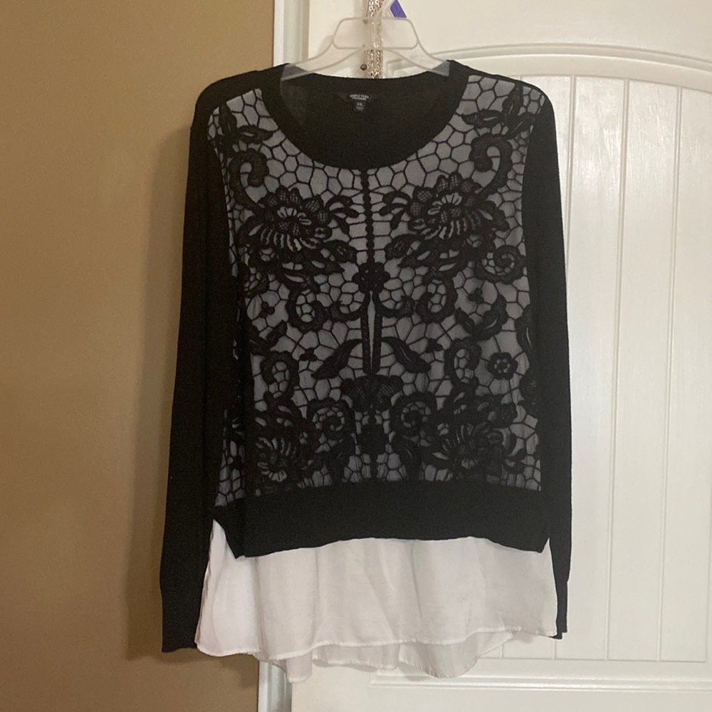 Vera Wang sweater
